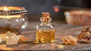 5 Benefits and Uses of Frankincense — and 7 Myths